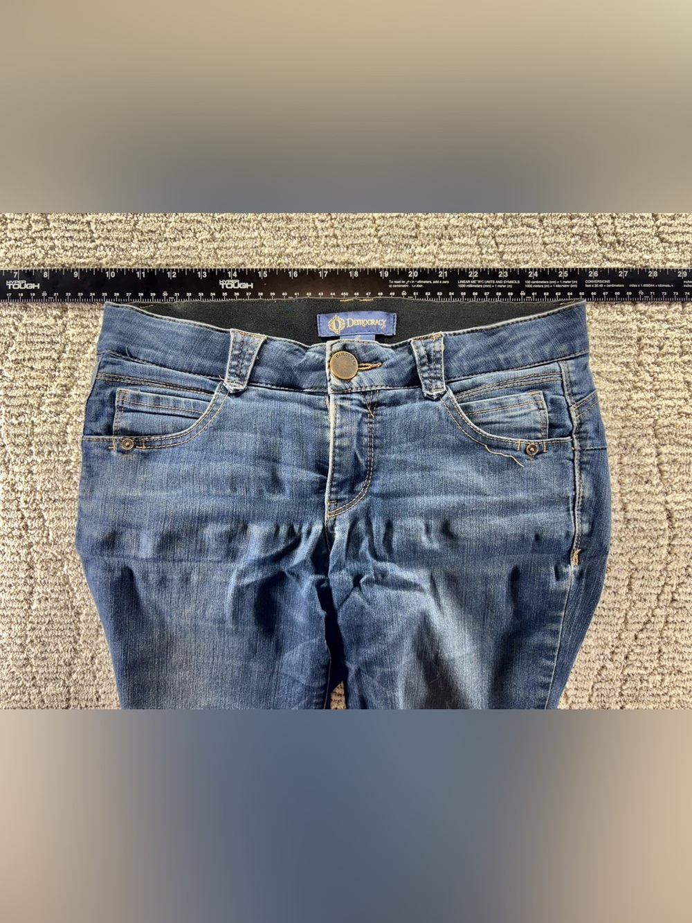 (2) Democracy Ab-solution Women’s Size 2 Mid-Rise Straight Leg Jeans - Picture 14 of 16